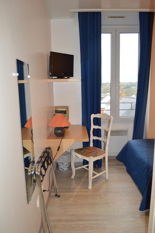 Logis Le Bretagne Hotell Sillé-le-Guillaume Eksteriør bilde